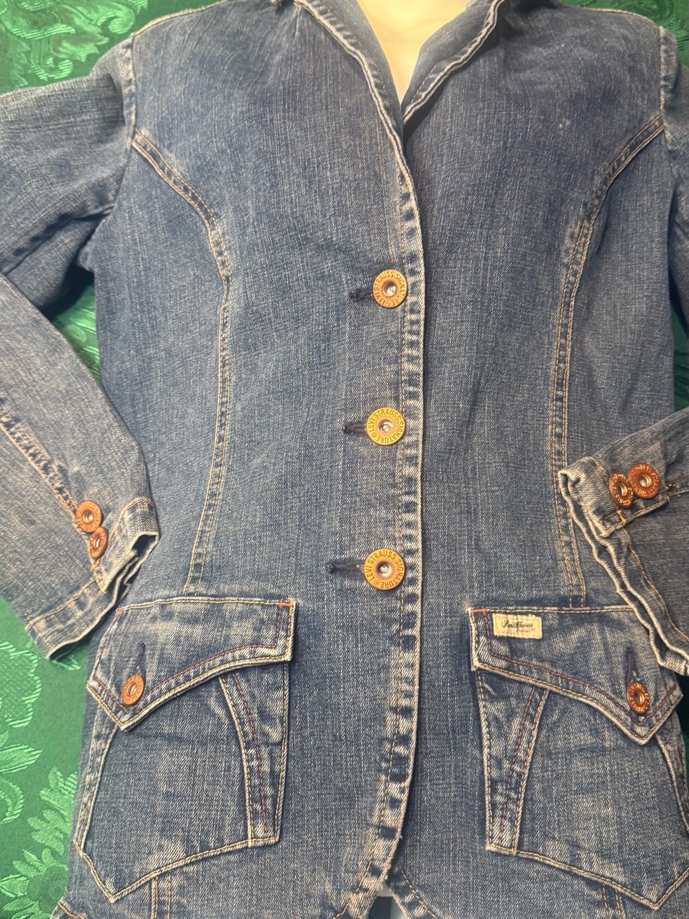 Denim Button-Front Women’s Jacket in Blue Levi Straus - Picture 5 of 9